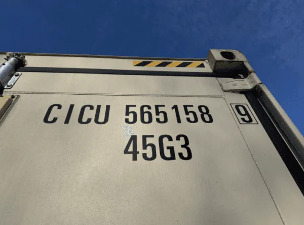 40 x 8 x 9.5 High Cube shipping/storage container