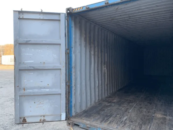 40 x 8 x 9.5 High Cube used shipping container