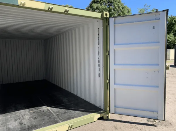 20 x 8 x 8.5 new camo shipping/storage container