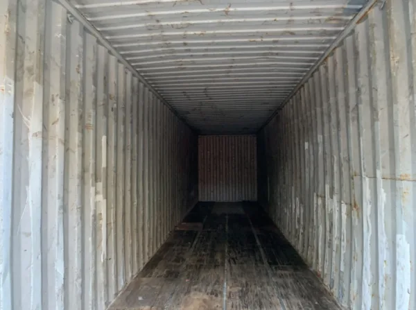 40 x 8 x 9.5 High Cube used shipping container